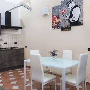 Exclusive Loft Banksy In Porta Romana Milano